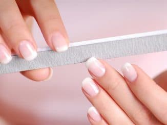 French Manicure Il Classico Intramontabile